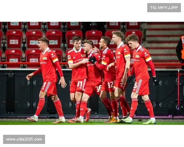 柏林联与弗赖堡激战90分钟 互交白卷未能破门 柏林联与弗赖堡激战90分钟 互交白卷未能破门